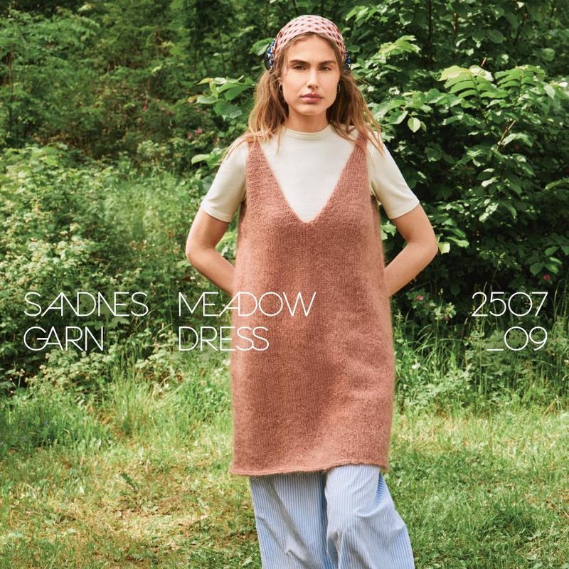 2507 DIY Nr. 9 Meadow Dress oppskrift